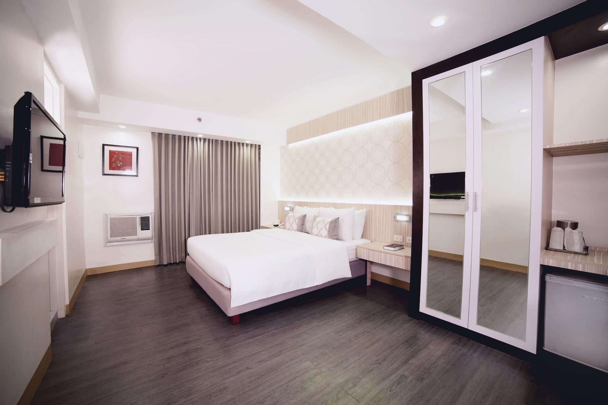 The Charter House Hotel Makati City Exterior foto